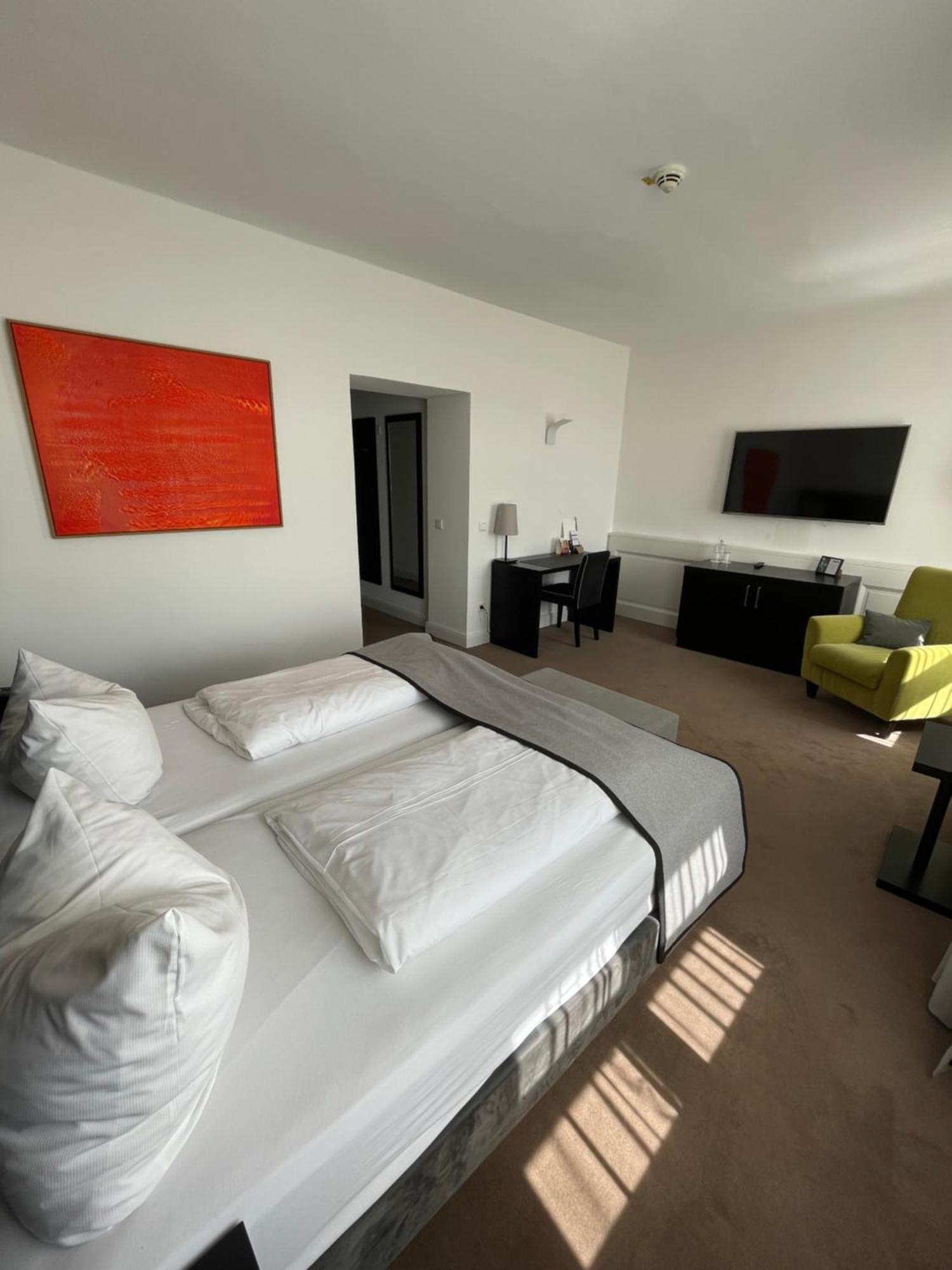 Muenchner Hof 3*